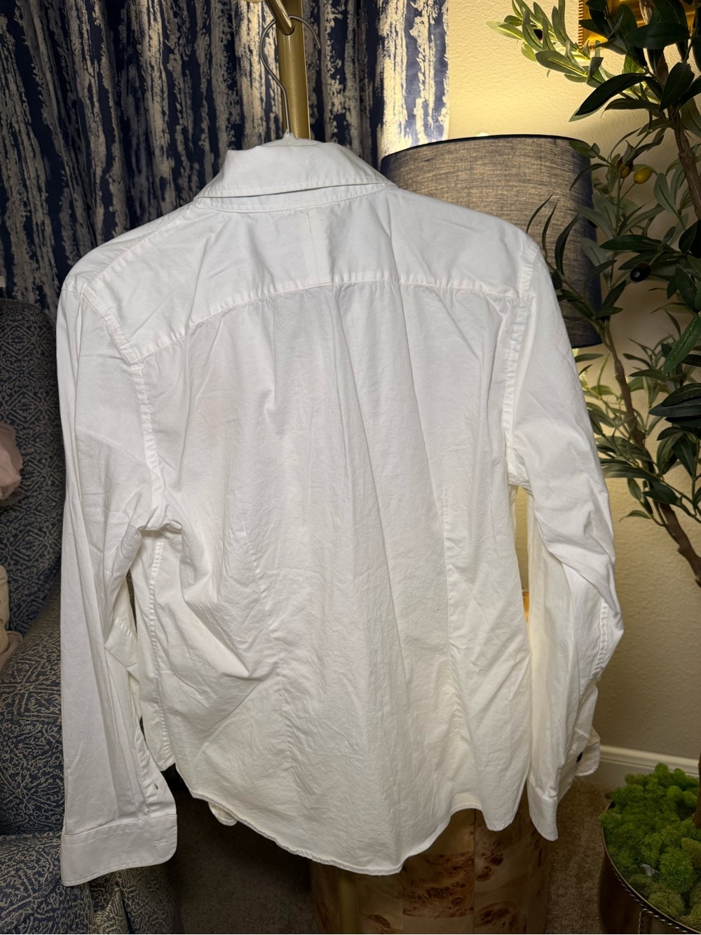 Lauren Ralph Lauren White Embroidered Crest Button-Down Shirt - Picture 5 of 5